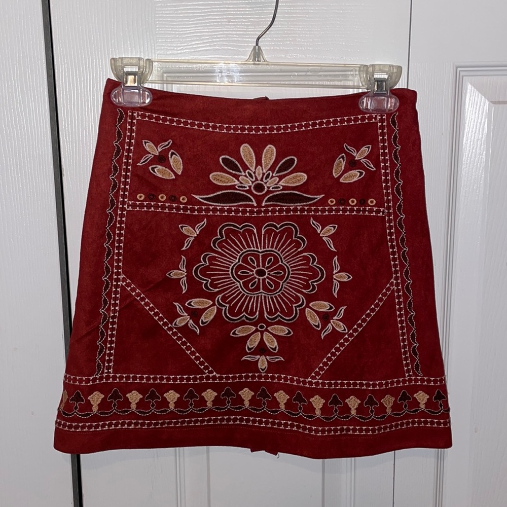 XS skirt from Francesca’s Boutique, only worn once!